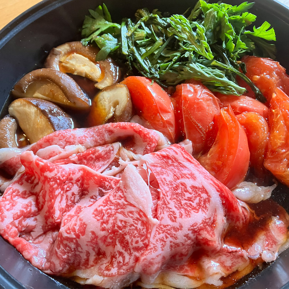 トマトすき焼き